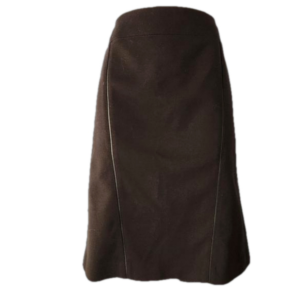 Tahari mid-length skirt